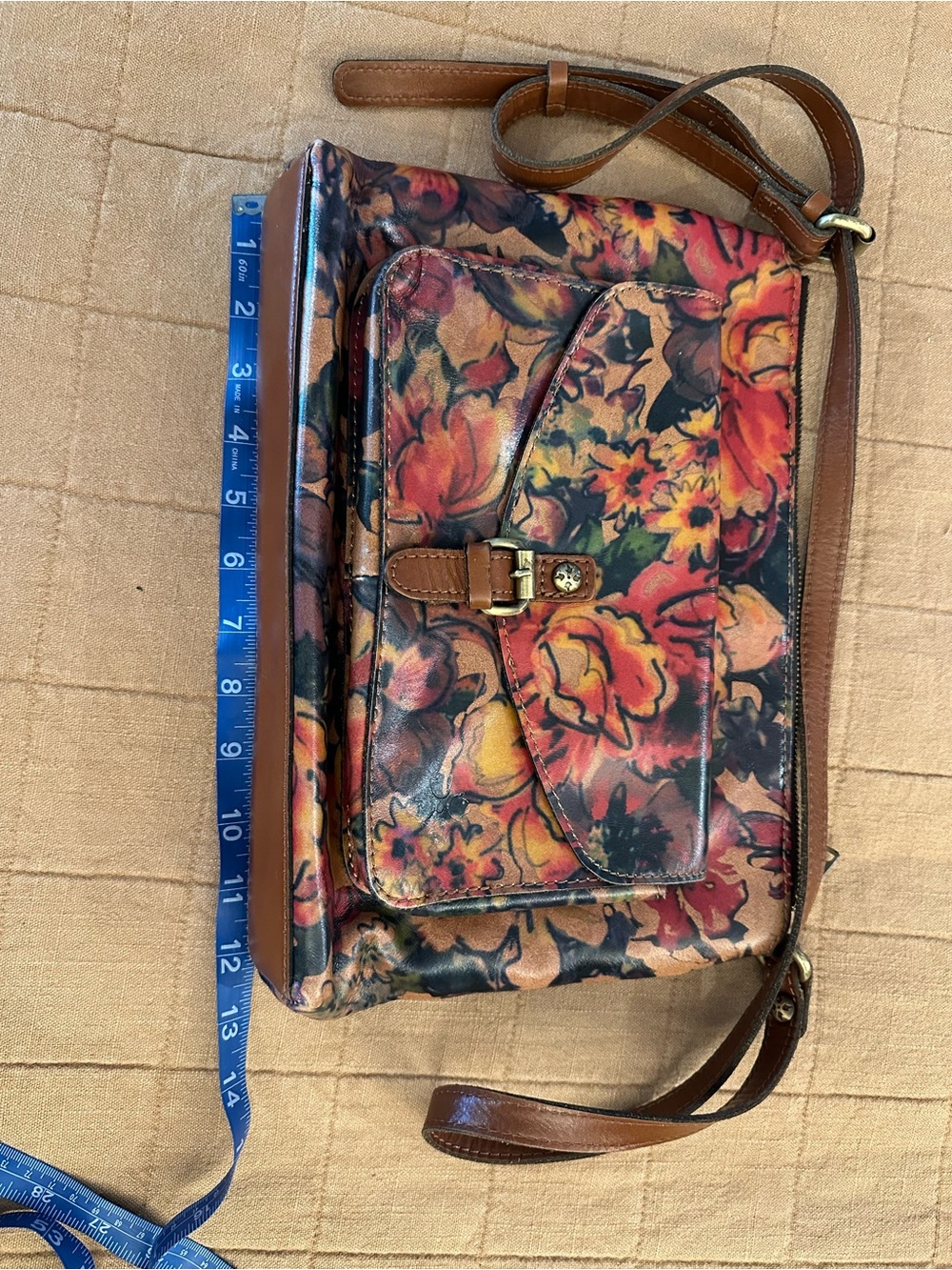 Patricia Nash Kirby East/West Leather Crossbody - Picture 5 of 7